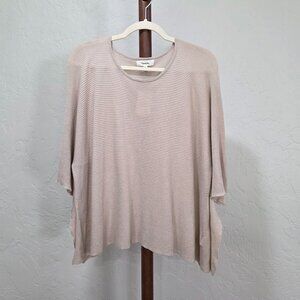 Lightweight Boxy Knit With High Side Slits